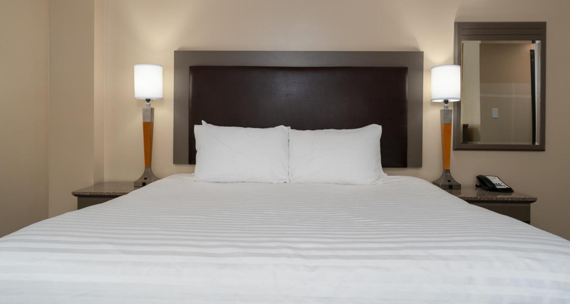 Prestige Oceanview Hotel Принц Рупърт Екстериор снимка