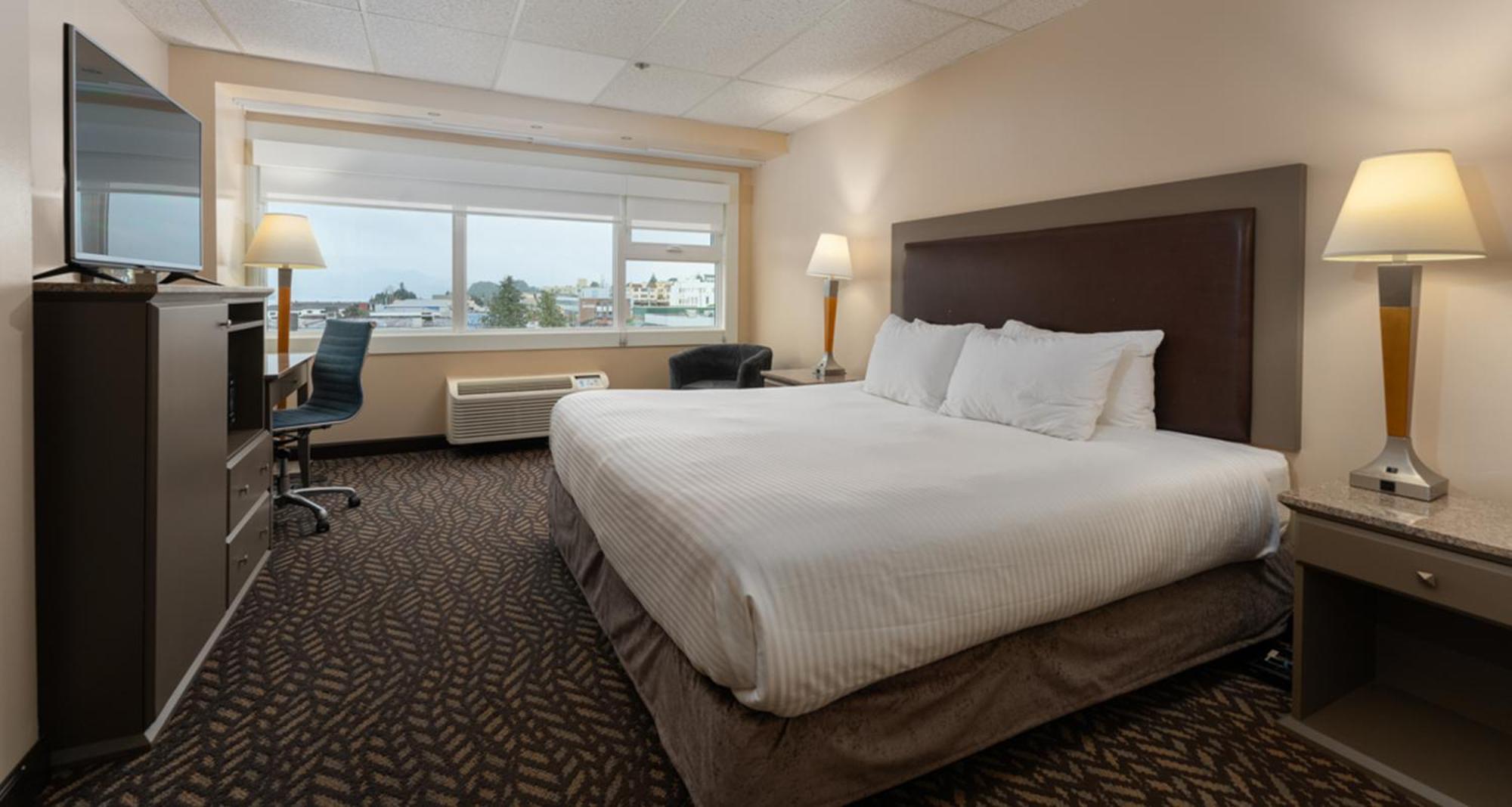 Prestige Oceanview Hotel Принц Рупърт Екстериор снимка